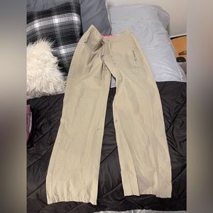 brand new only been tried on